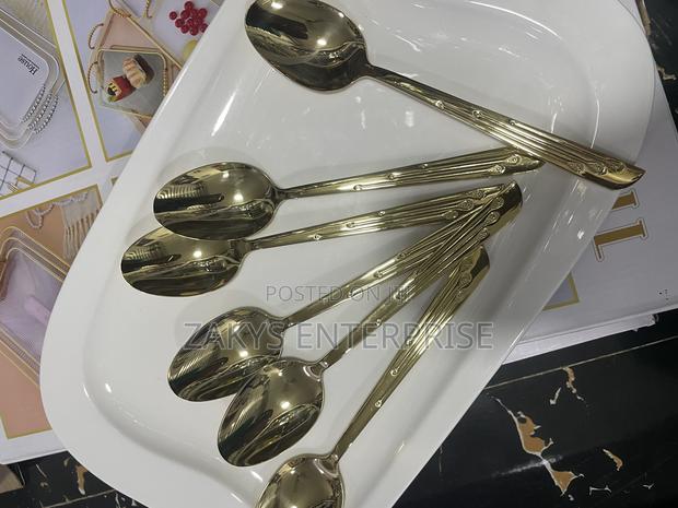 Stainless Steel Golden Spoons 6pcs · Photo 2