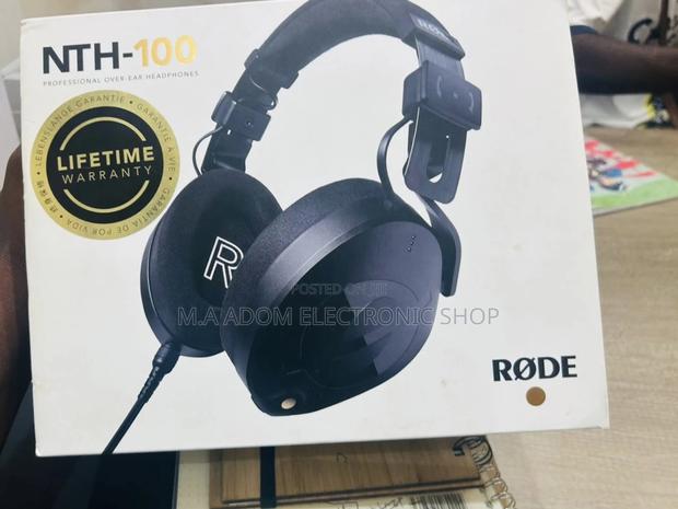 RØDE NTH-100 Professional Over-Ear Headphones(Black) · Photo 1