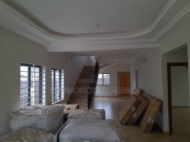 4bdrm Duplex in Amanfrom,Adenta, Accra Metropolitan for sale · Photo 3