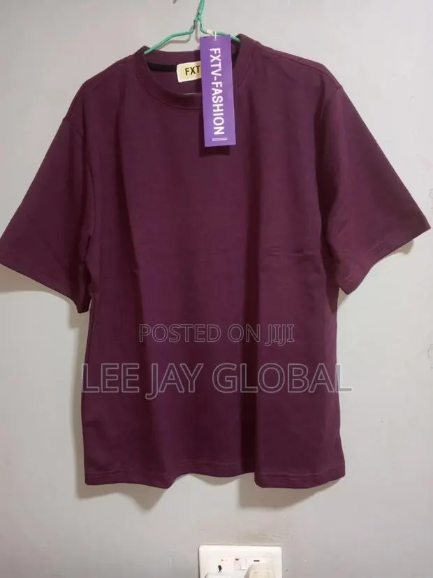 Thick Cotton Plain T-Shirts UK Brand 180 · Photo 1