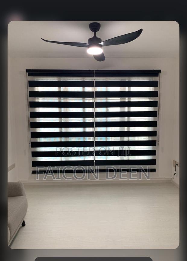 Authentic Modern Roller Window Blinds In Diff Sizes Colors · Photo 1