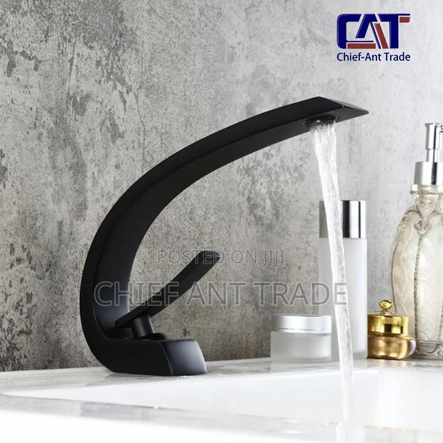 Faucet / Tap Curved. Fk-8045. · Photo 3