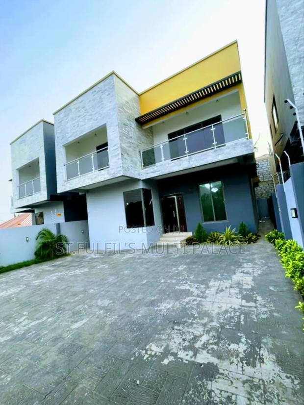 4bdrm House in Oyarifa, Adenta for sale · Photo 1