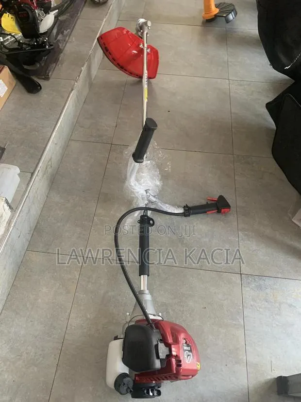 Mainstay Brush Cutter Machine · Photo 1