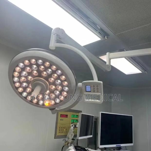 LED Shadowless Operating Lamp (Theatre Ceiling Light) OLED- · Photo 2
