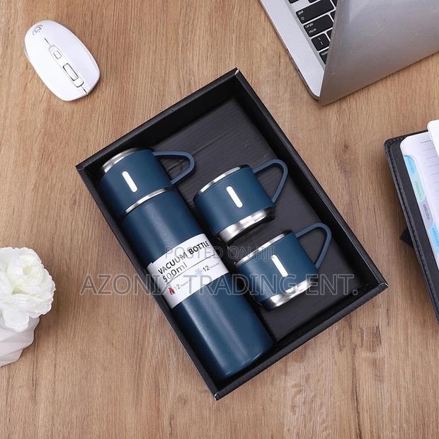 3 in 1 Vacuum Flask + Bag · Photo 4