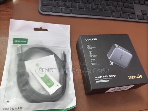 Ugreen Gan Charger 100w ( Comes With 2m Type C Cable) · Photo 2