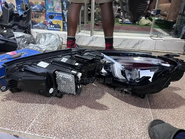 2019,2020,2021,2022,2023 Headlightbfor Mercedes Benz GLE W167 · Photo 1