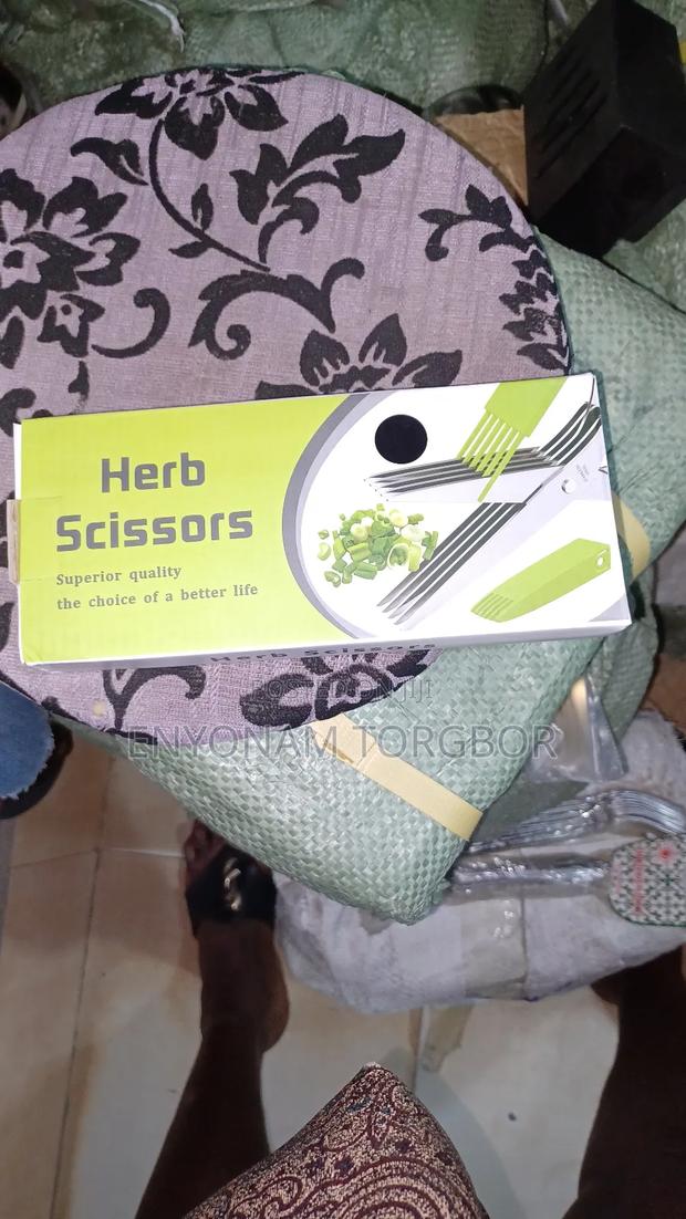 Herb Scissors · Photo 1