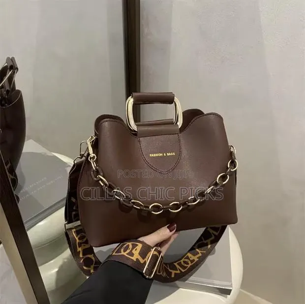 2026 Fashion Bag for Ladies Available in All Colors as Seen · Photo 1