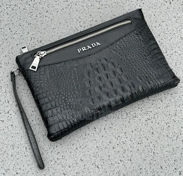 Quality Leather Pouches · Photo 4