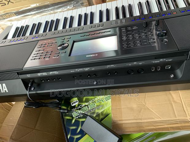 Yamaha Psr-sx900 Keyboard · Photo 2