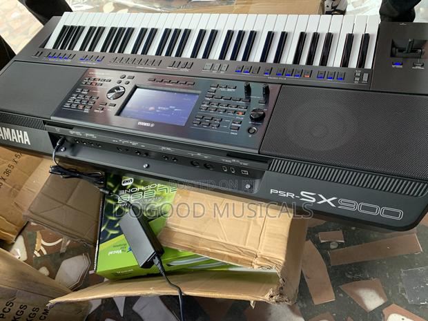 Yamaha Psr-sx900 Keyboard · Photo 1