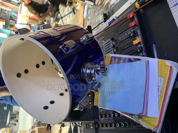 Olympic England 5-pieces Acoustic Drum-sets · Photo 3