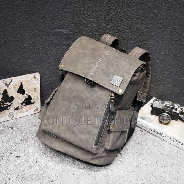 Genuine Leather Backpack · Photo 2