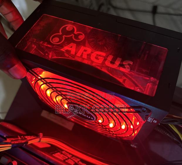 Argus 700w Poweful Rgb Gaming Power Supply · Photo 6