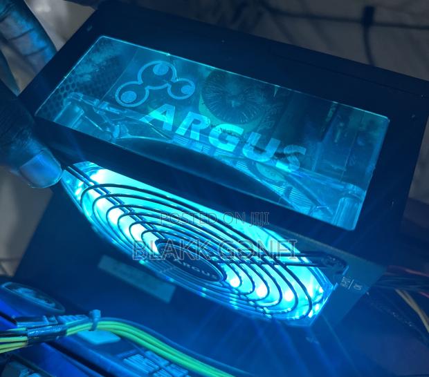 Argus 700w Poweful Rgb Gaming Power Supply · Photo 1