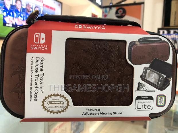Zelda Nintendo Switch Lite Travel Deluxe Carrying Case · Photo 1