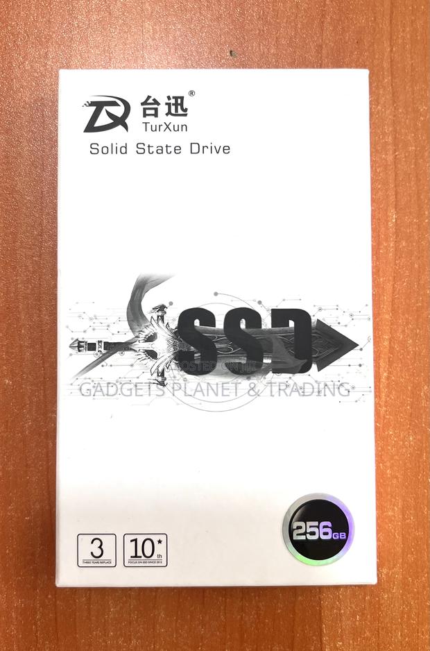 Turxun 256gb Sata Iii 2.5" Internal Solid State Drive SSD · Photo 1