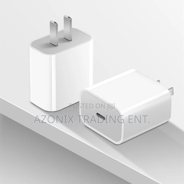 Pd 30w Type C to iPhone Charger · Photo 3