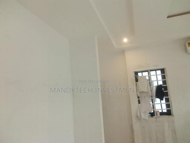 2bdrm Duplex in Lake Side Estate for sale · Photo 2