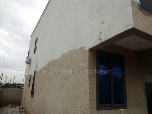 2bdrm Duplex in Lake Side Estate for sale · Photo 8