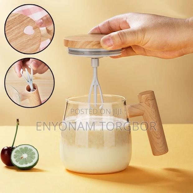 Electric Self Stirring Glass Cup · Photo 1