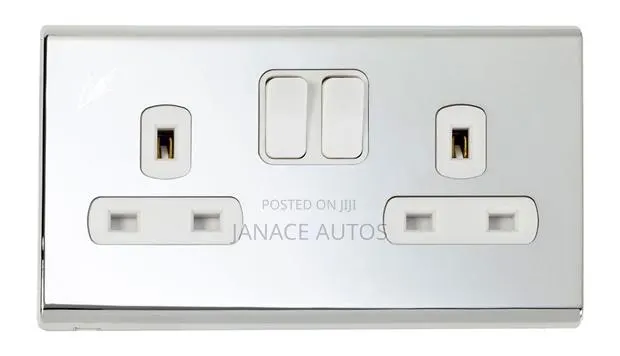 Deta 8632CHW Slimline Screwless 2 Gang 13A Switch Socket Chrome White · Photo 1