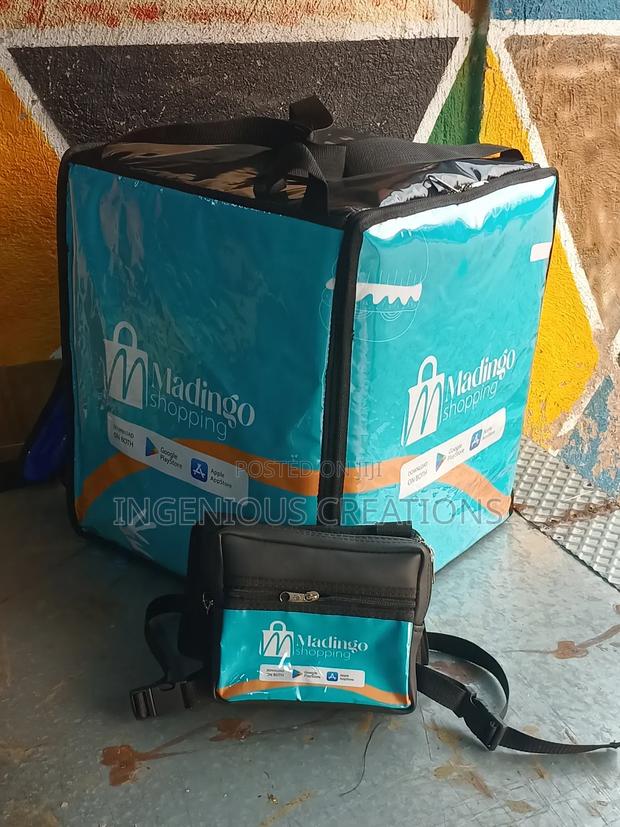 Customized Delivery Bags With Chest Rig · Photo 1