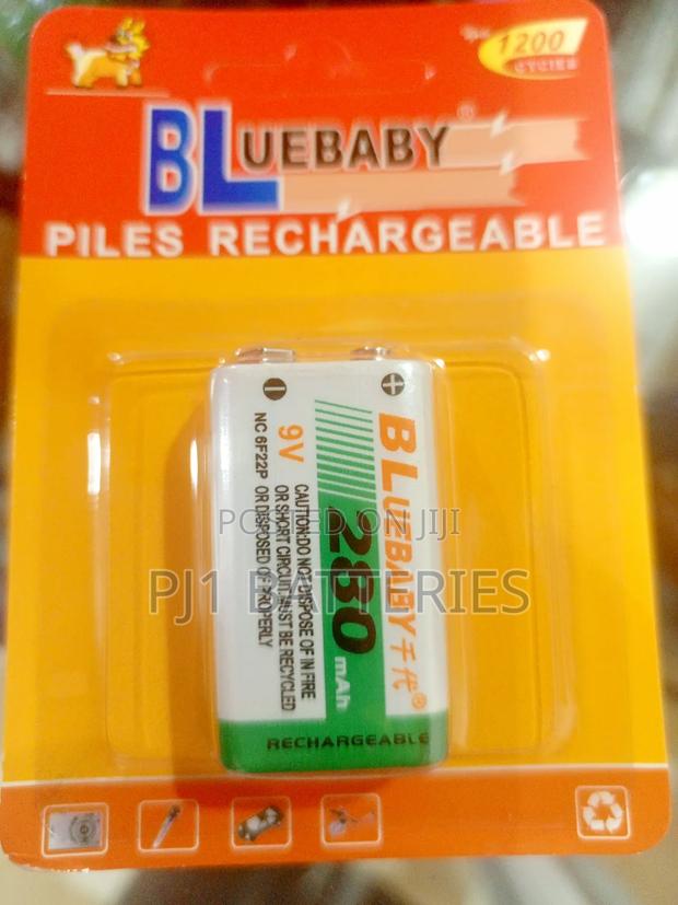 9v Rechargeable · Photo 1