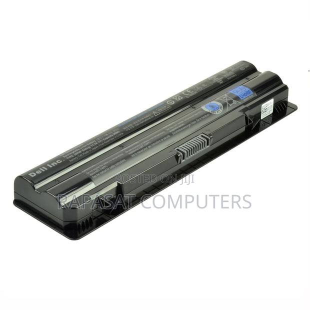 Dell L502x Laptop Battery (Replacement) · Photo 1