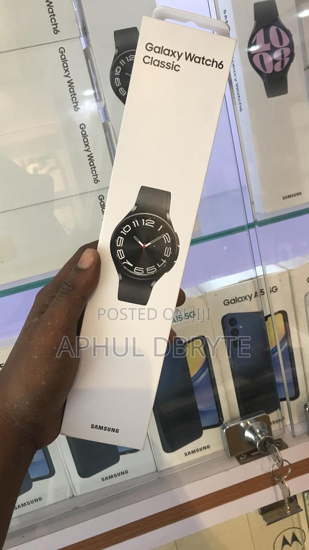Samsung Galaxy Watch 6 Classic · Photo 1