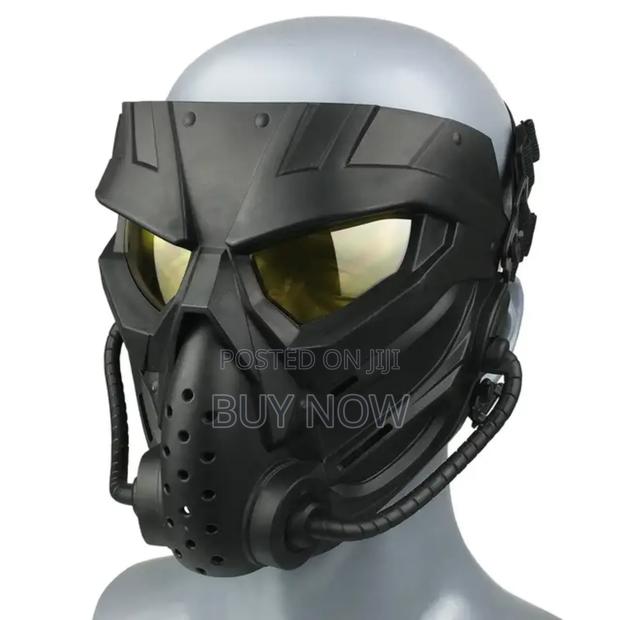 Tactical Face Mask · Photo 5