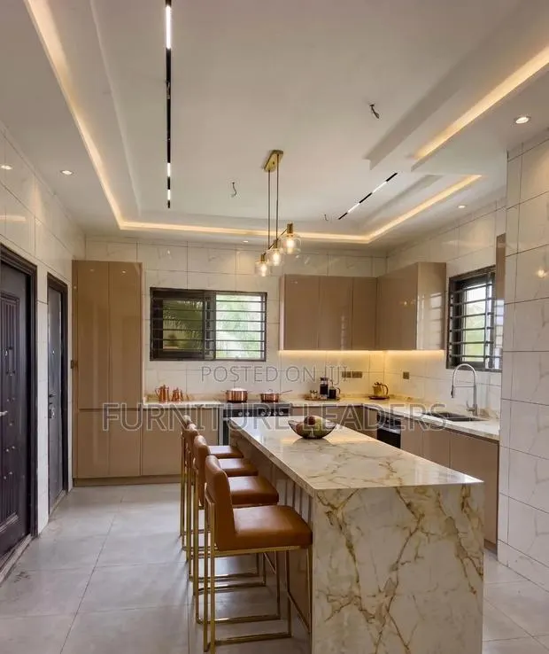 Kitchen Cabinets · Photo 1
