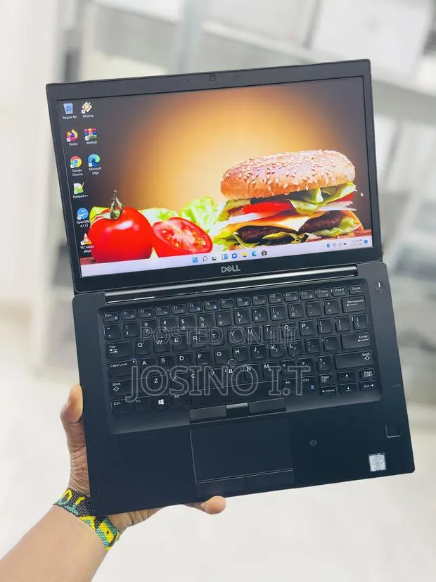Laptop Dell Latitude 7490 16GB Intel Core i7 SSD 512GB · Photo 1