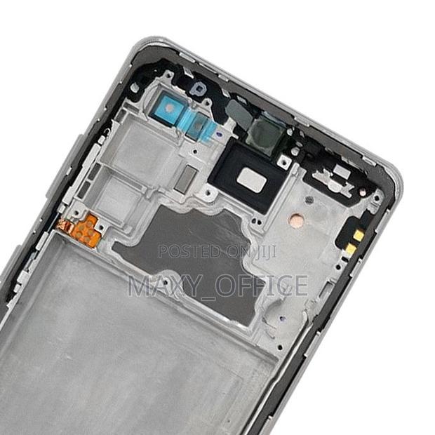 Samsung Galaxy A72 LCD Display · Photo 3