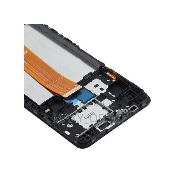 Samsung Galaxy A12 Screen Replacement · Photo 1