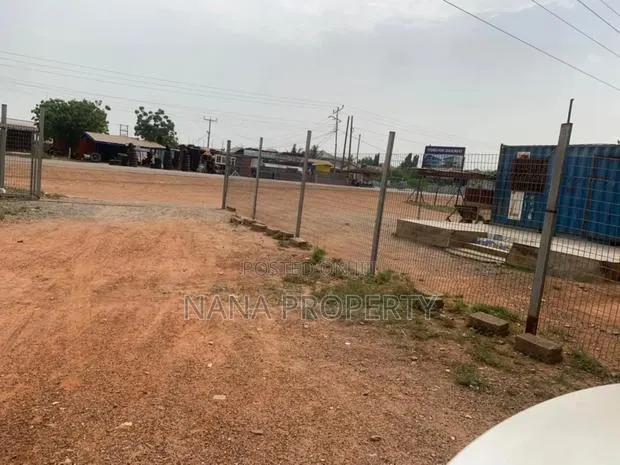 Blocks Factory Company for Sale Located at Oyibi and Is on Seven Plots · Photo 1