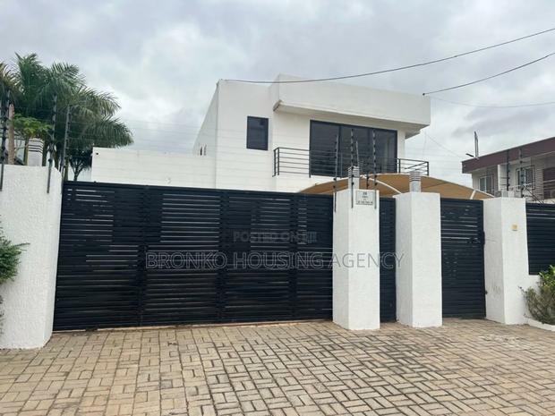 3bdrm House in Bronko Housing, Spintex for rent · Photo 1