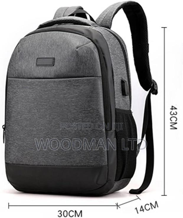 Unisex Laptop Backpack · Photo 2