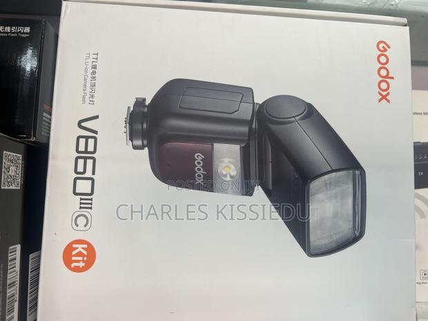 Godox V860iii · Photo 1