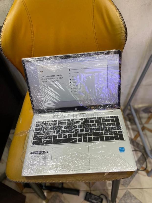New Laptop HP 15-Dy1031wm 4GB Intel Pentium SSD 60GB · Photo 3