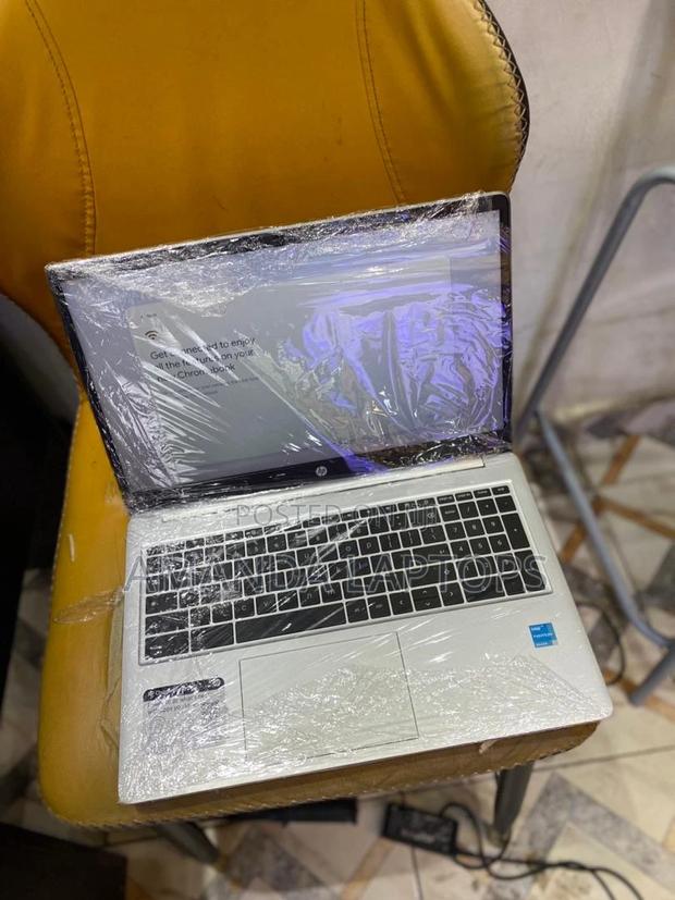 New Laptop HP 15-Dy1031wm 4GB Intel Pentium SSD 60GB · Photo 5