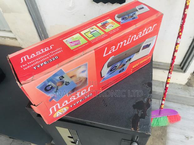 Strongly Master A3/A4 Laminating Machine · Photo 1