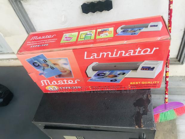 Durable Master A3/A4 Laminating Machine · Photo 1
