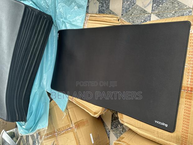 Victsing XXL Mousepad (Table Mat) · Photo 1