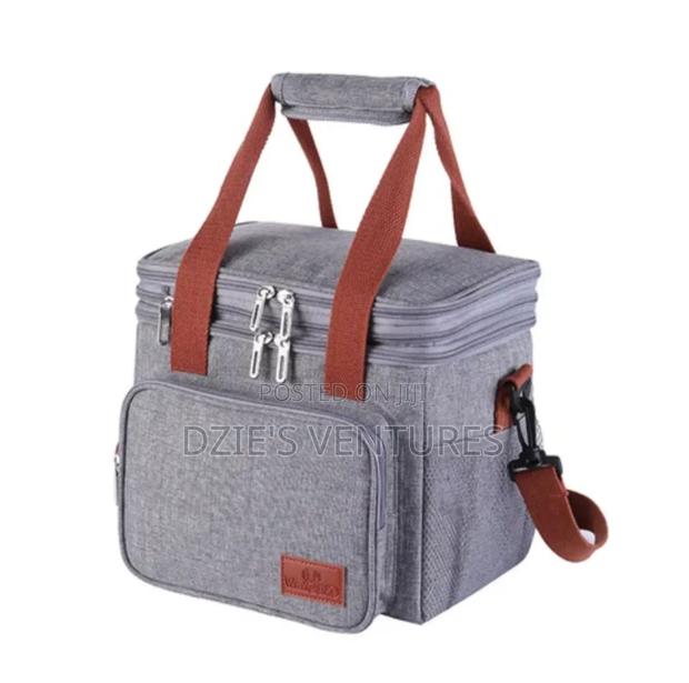 Durabl Dual Layer Lunch Bag · Photo 1