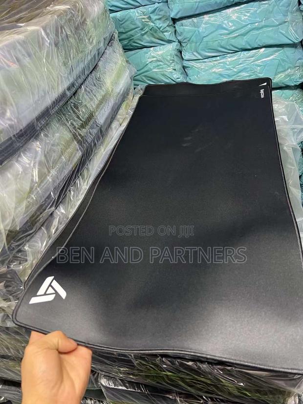 Victsing XXL Mousepad (Table Mat) · Photo 2