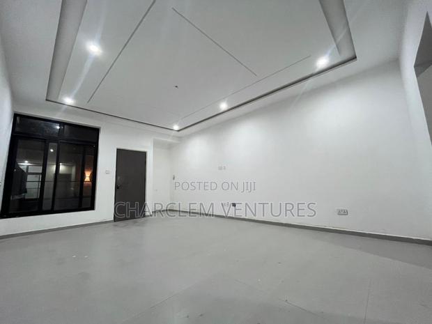 3bdrm Townhouse/Terrace in Charclem Ventures, East Legon for sale · Photo 5