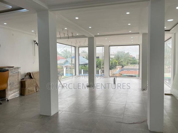 Newly Built Office Space for Rent at Third-Gate · Photo 2